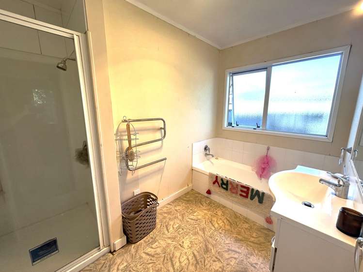 9a Wycliffe Street Onekawa_6