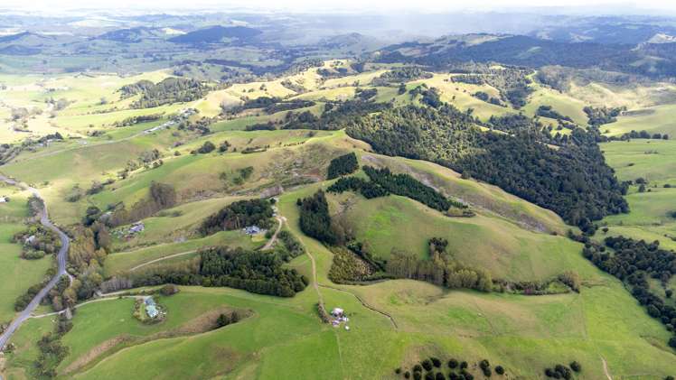 405 Mangawhai Road Wellsford_37