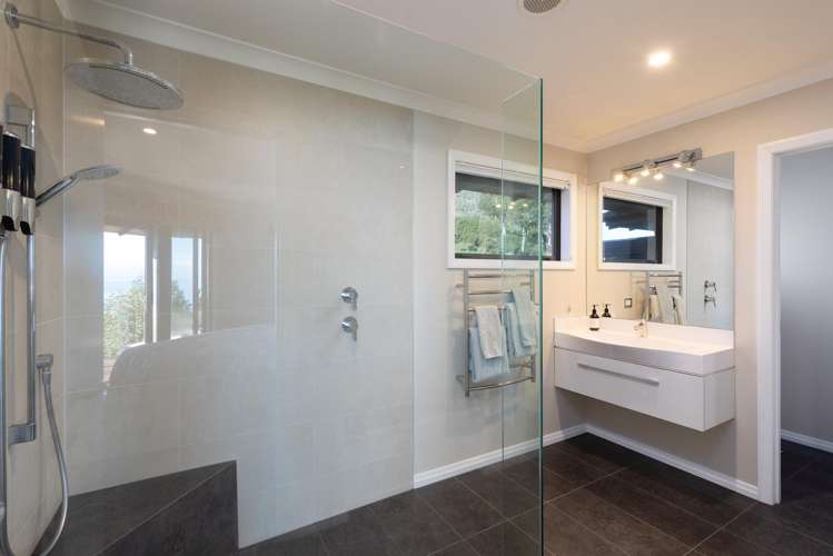 10 Lighthouse View Atawhai_20