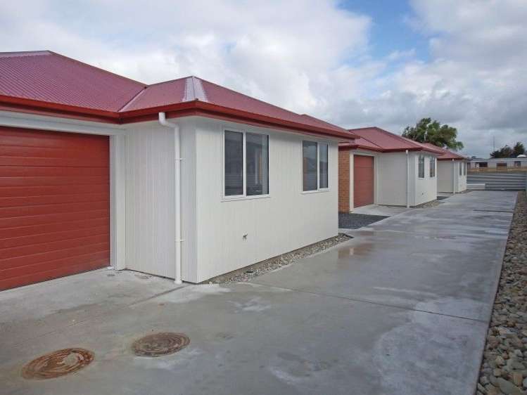 20 Lowe Street Avenal_9