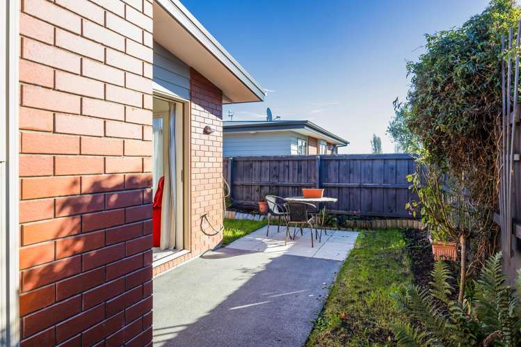 6/25 Tilford Street Woolston_11