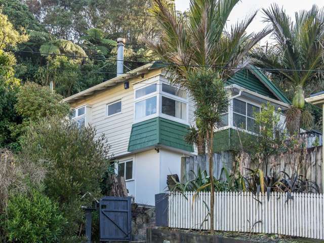 64 Awarua Street Ngaio_1