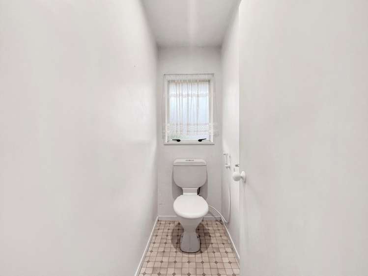 2/479 Main South Road Hornby_11