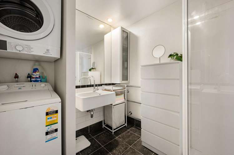 7B/123 Molesworth Street Thorndon_6