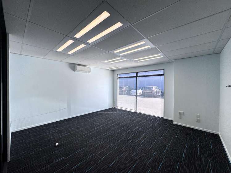 Unit C, 16 Sheffield Crescent Burnside_10