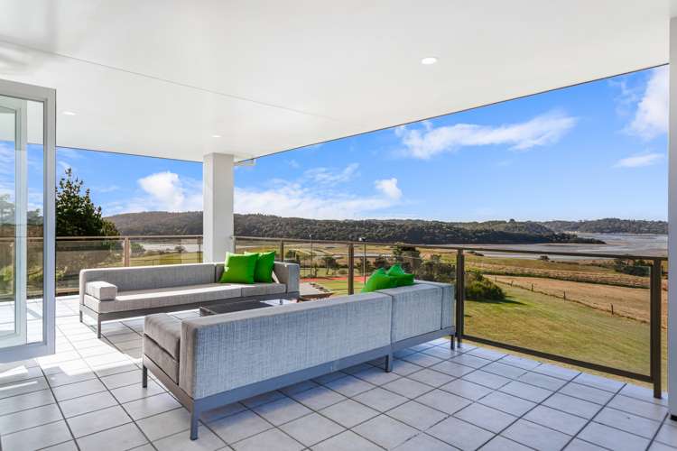 189 Vaughans Road Okura_18