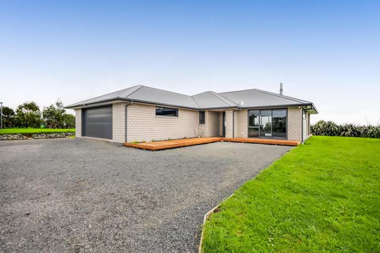 192 Dover Road Okato_26