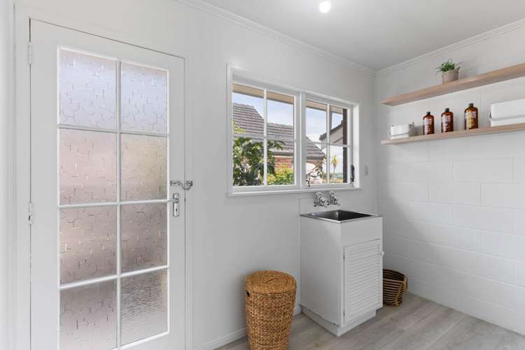 2/18 Tennyson Avenue Takapuna_14