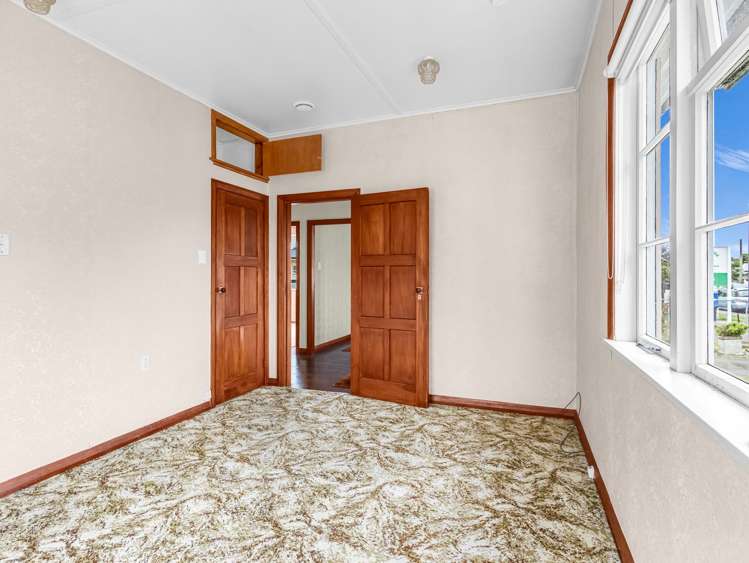 814 Rangiora Street Mahora_9