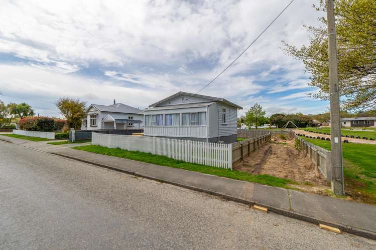 19 Hamilton Street East Gore_17