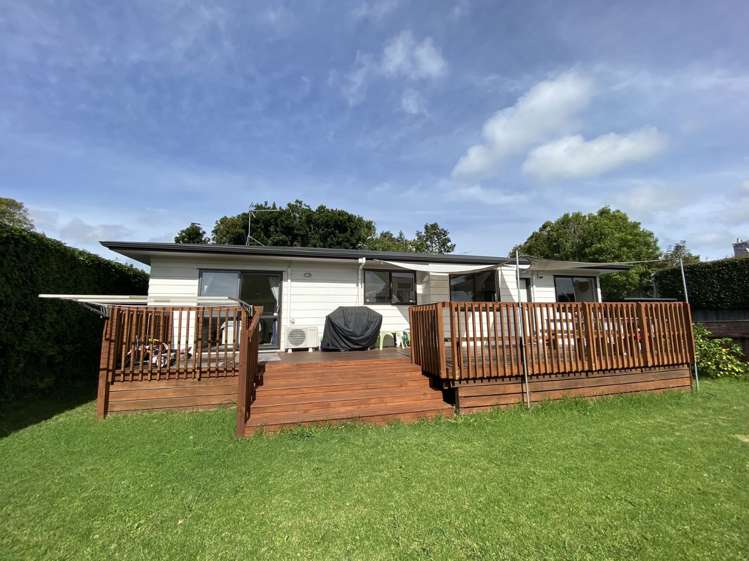 2/1 Mcintyre Road Mangere Bridge_1