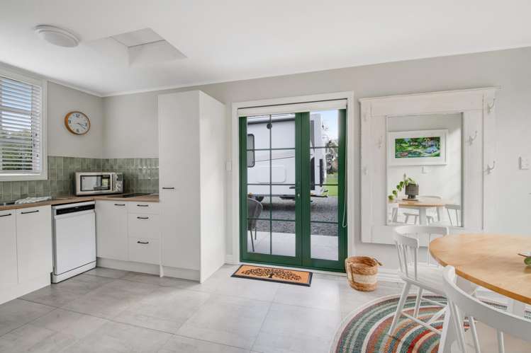 636 Kahikatea Flat Road Waitoki_24