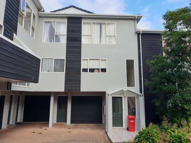 Lovely 2-bedroom home on the city end of Mt cook with garage.