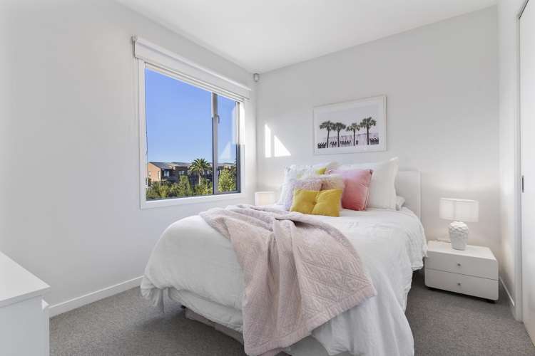 2/28 Nevill Road Hobsonville_11