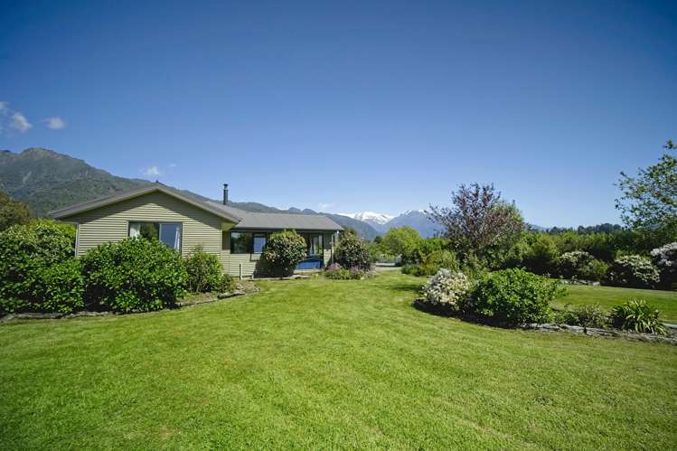 6 Totara Lane Franz Josef Glacier_1