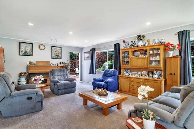 55 Charles Street Carterton_4