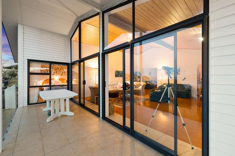 12 Wairahi Road Langs Beach_20