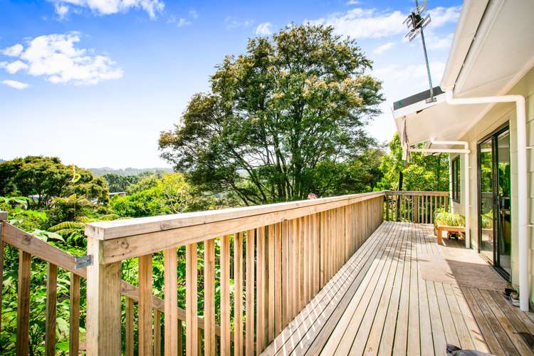 4 Staley Road Parau_12