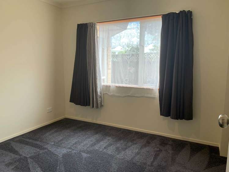 38 Red Hibiscus Road Stanmore Bay_12