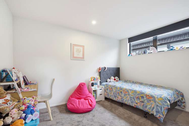 21/6 Bushland Grove Paparangi_13