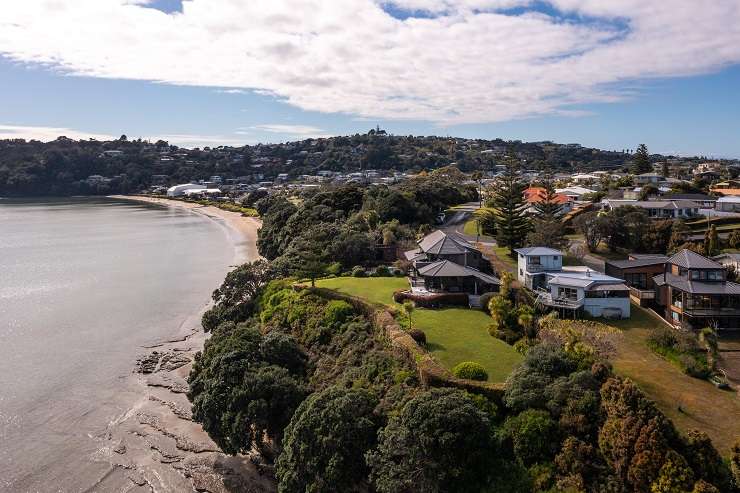 68 and 70 Tindalls Bay Road, Tindalls Beach, Whangaparoa Peninsula, Auckland