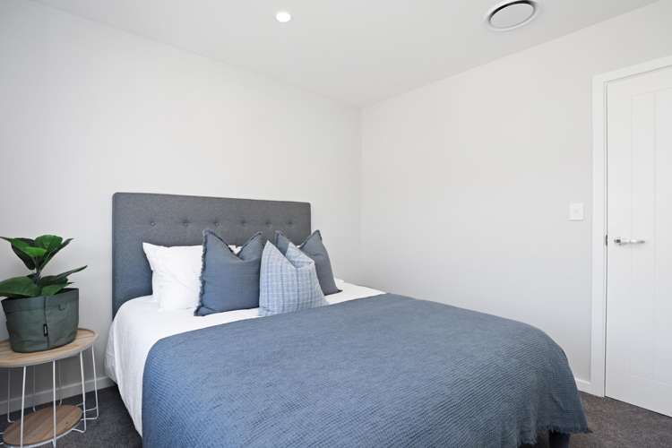 243 Racecourse Road Allenton_23