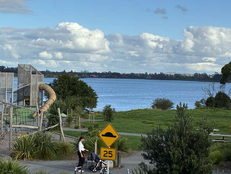 131 WAITUARUA DRIVE "Waiata Shores" Takanini_25