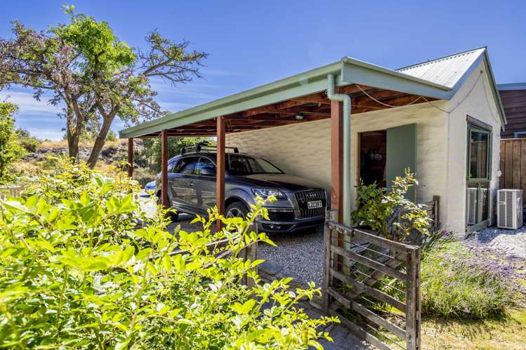 43 McDonnell Road Arrowtown_17