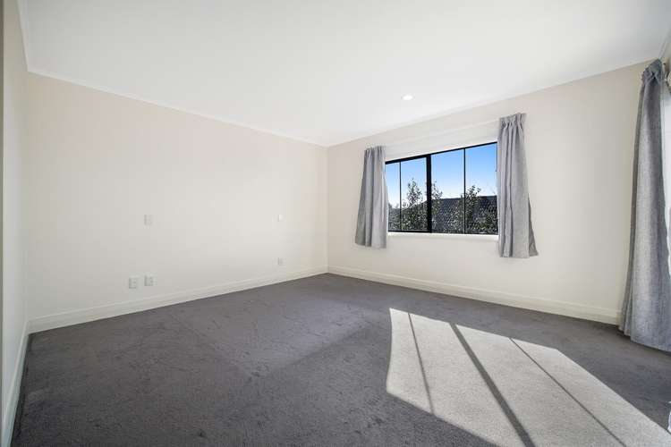 3/24A Claude Road 1662_14