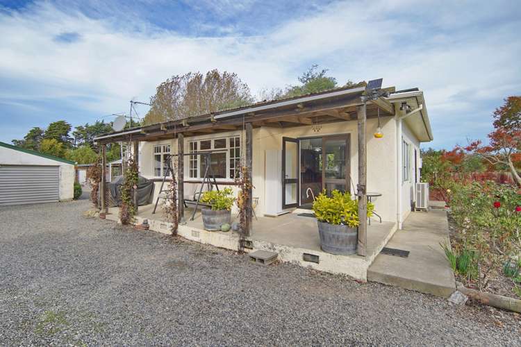 49 Old Main North Road Leithfield_2