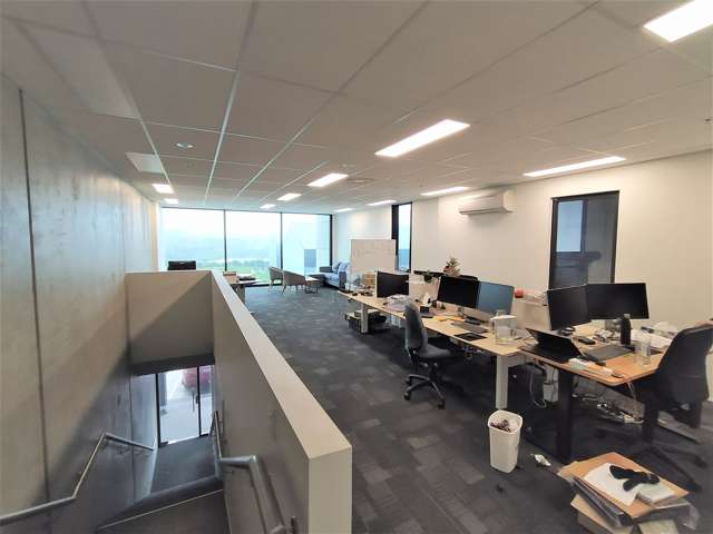 4/20 Highgate Parkway Silverdale_1