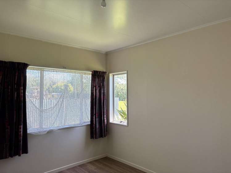 14 School Road 1193_3