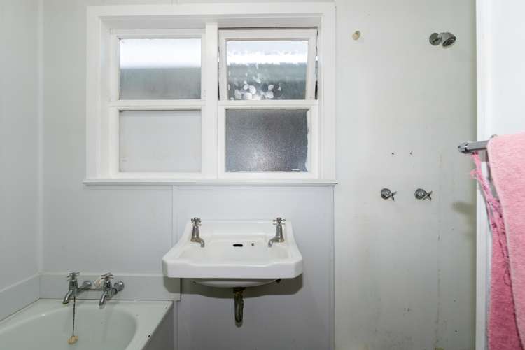 8 Rochester Street Tamatea_5