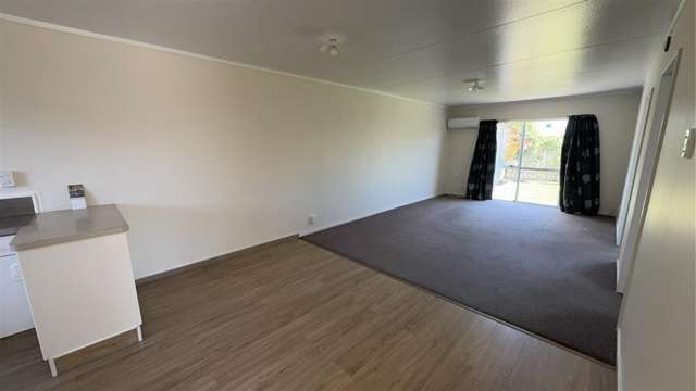 3/5 Westhaven Place Burleigh_2