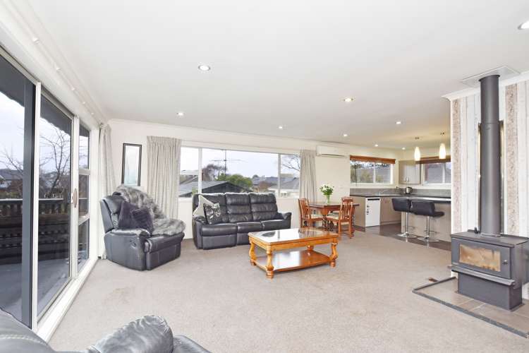 76 Russel Street Gladstone_5