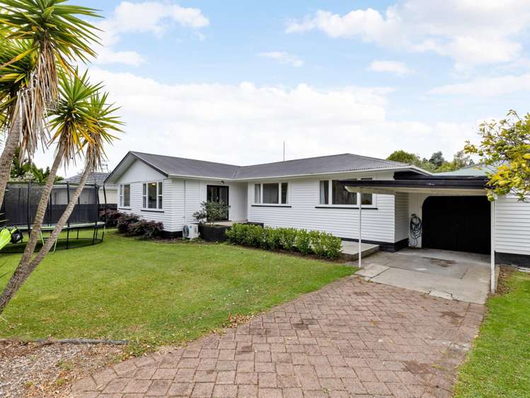 5 Sutton Crescent Hillcrest_0