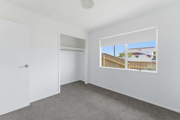 209 Seaview Road Westown_7