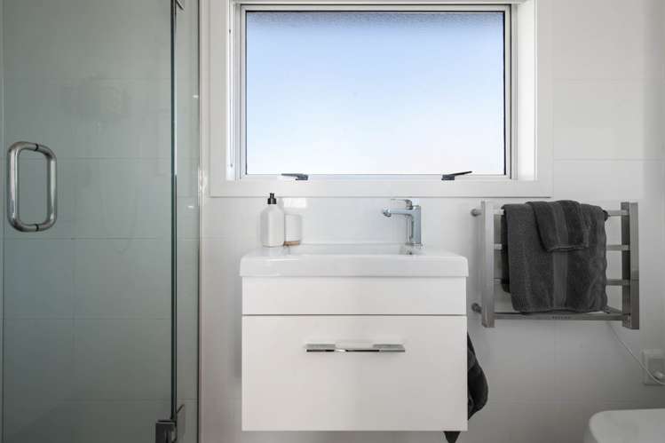 1/98 St Johns Road St Johns_25
