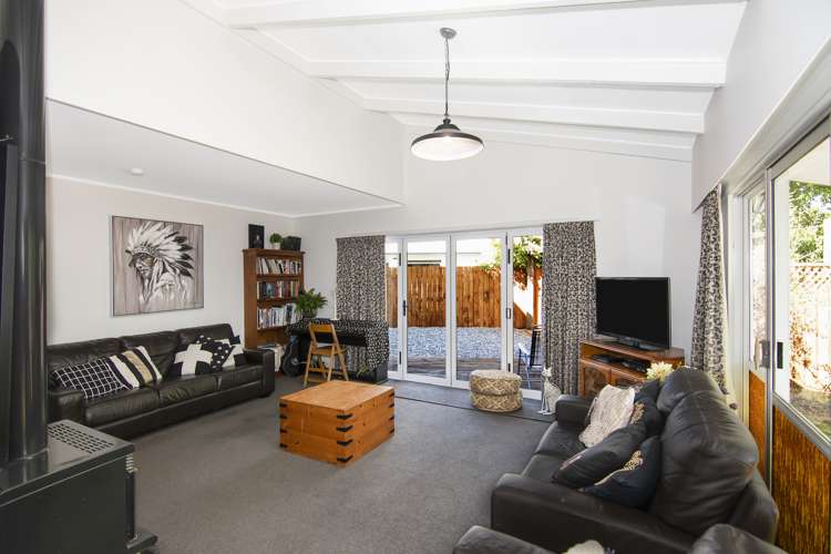 55 Eighty Eight Valley Road Wakefield_5