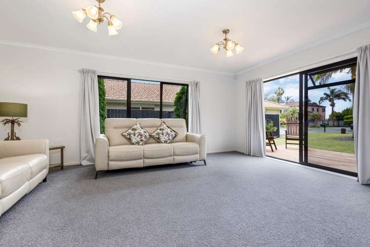 7 Crannich Place Wattle Downs_3