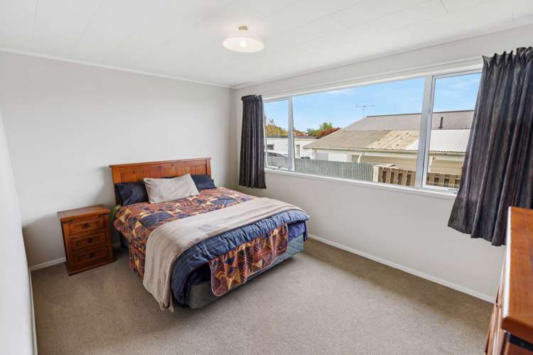 32 Clifton Drive Waitara_12