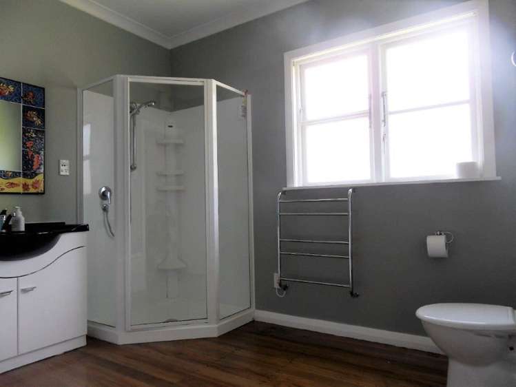 11 Homewood Avenue Karori_13