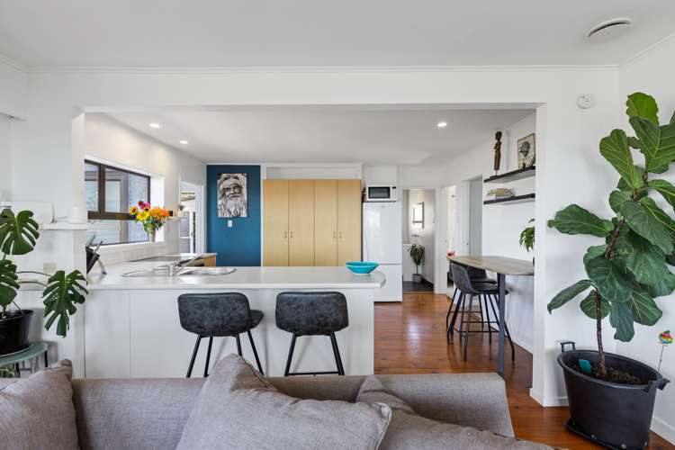 63 Brightside Road Stanmore Bay_8