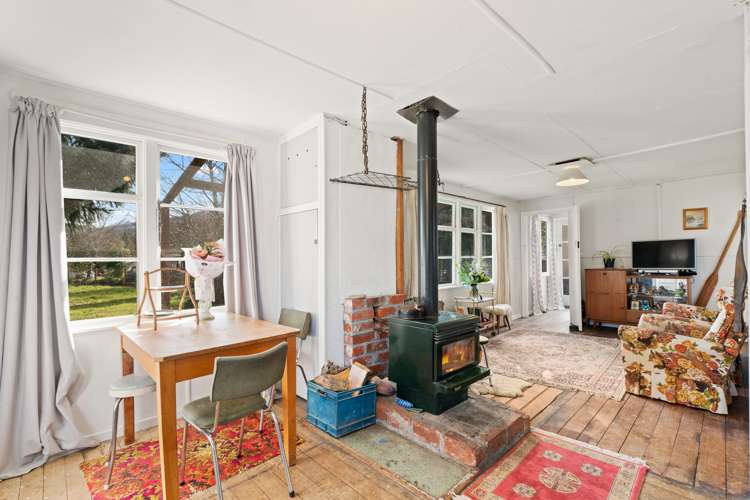 21 Hythe Street Lumsden Surrounds_7