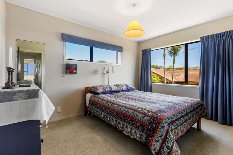 35 Oliver Road Eastern Beach_18