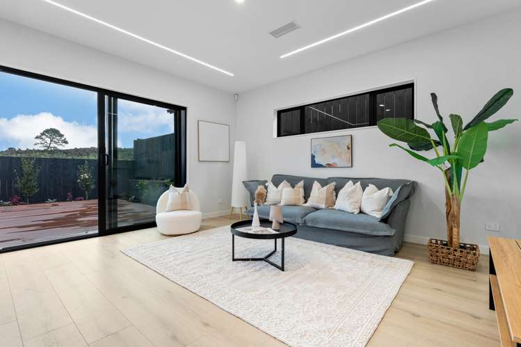 63 Huanui Drive Orewa_16