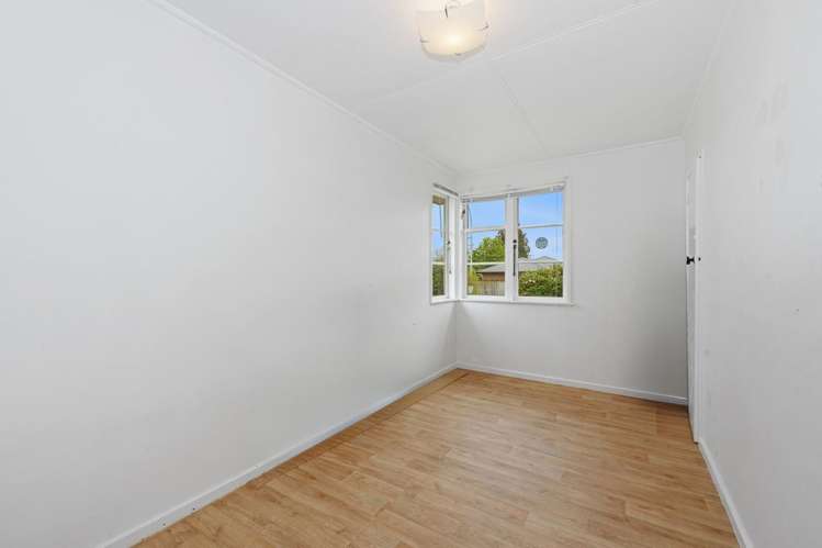 2 Sare Crescent Fairfield_7