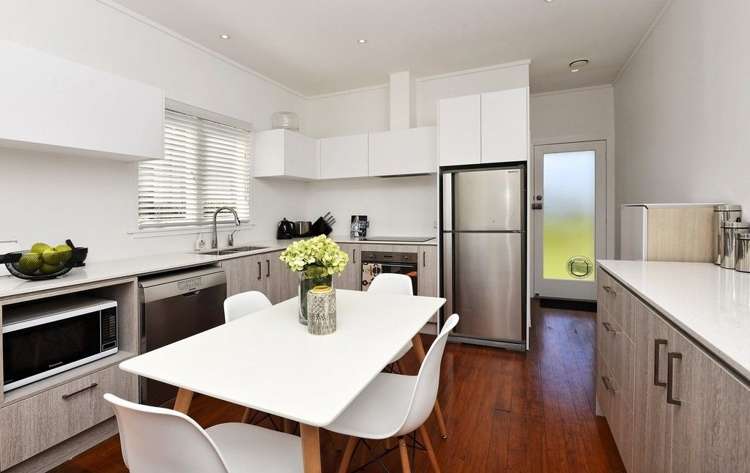 4 Huntingtree Avenue Sandringham_9