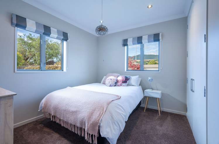 11 Lucy Murcott Place Stoke_10