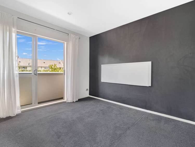 17/21 Hunters Park Drive Three Kings_9